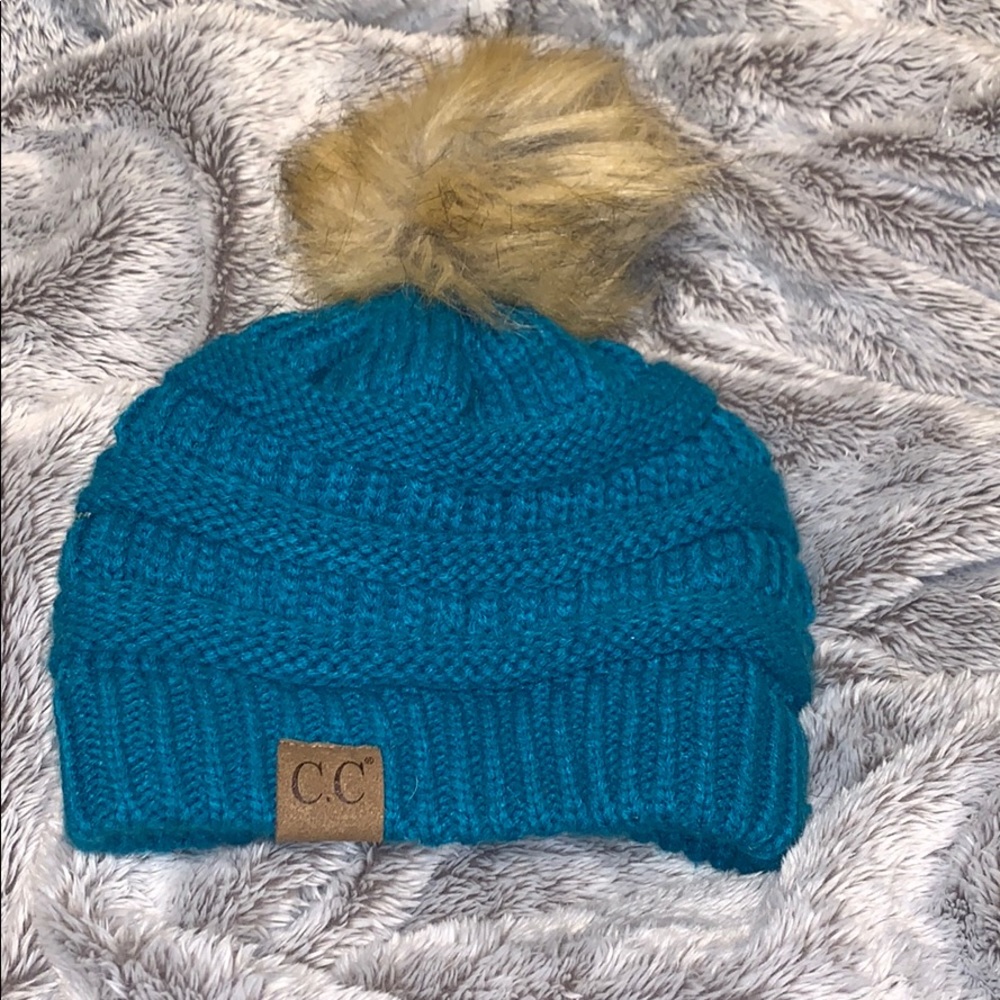 C.C cable knit warm beanie
